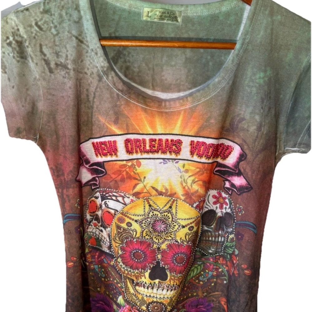 Maxi & Co New Orleans Voodoo Sugar Skull Rhinestone Tee Asymmetrical Hem Large
